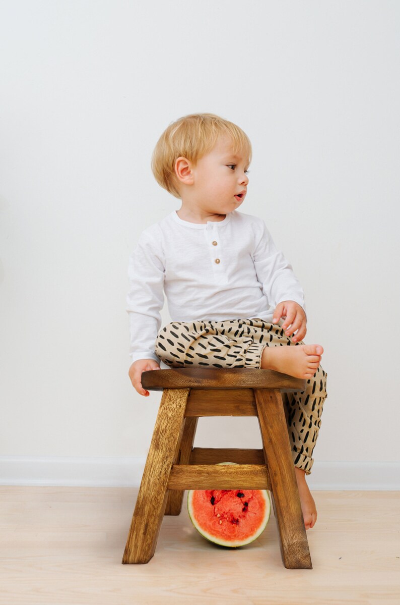 Children's Train Locomotive Stool x 1